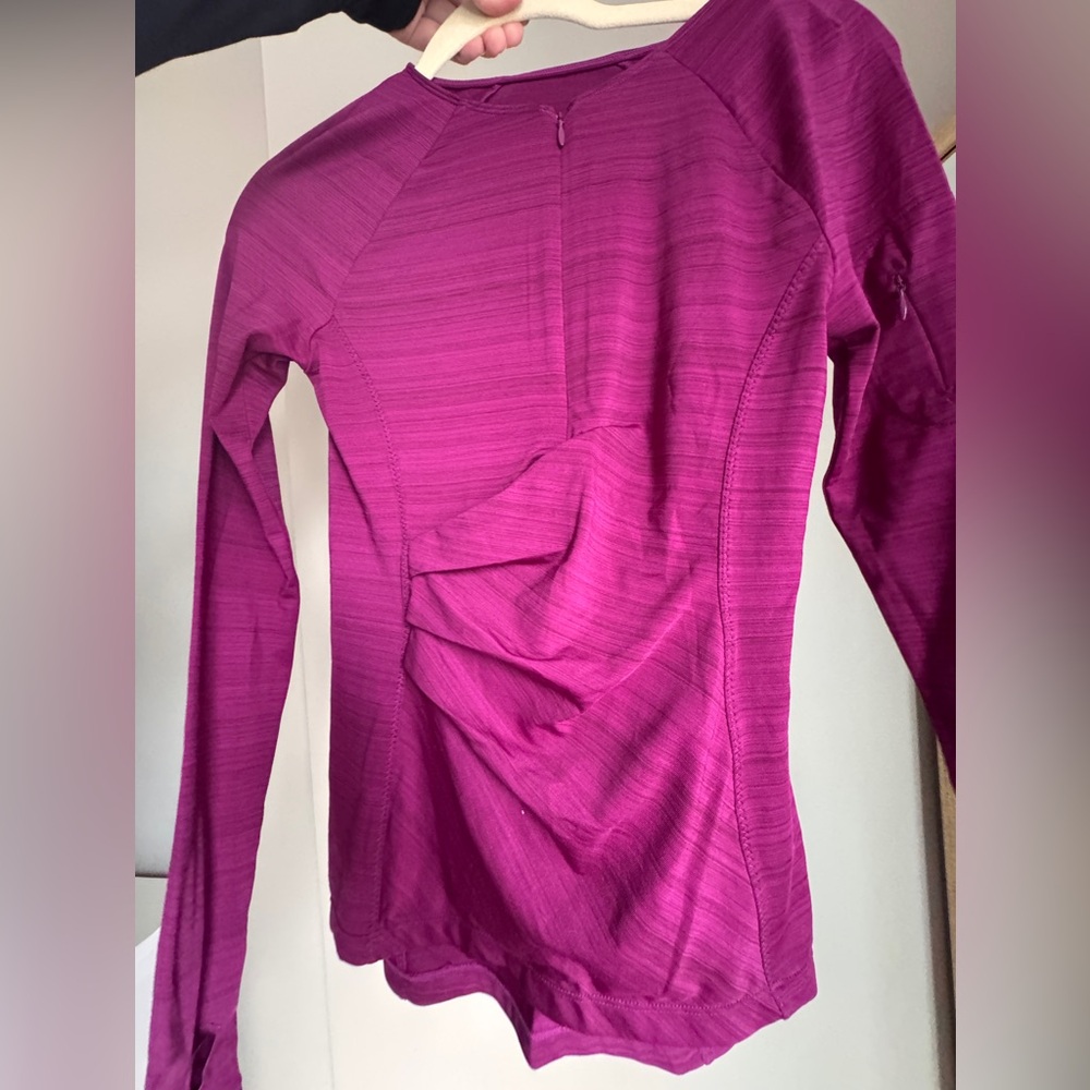 NWOT Athleta XXS Pacifica Contoured UPF Long-sleeve Top Vibrant Fuchsia - Picture 7 of 9